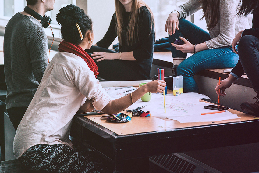 Student collaboration in project-based learning PBL